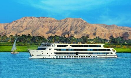 Nile Cruise tours between Luxor and Aswan Egypt