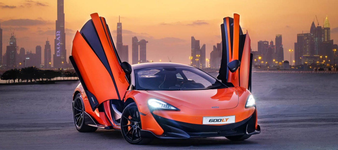 luxury car rental in Dubai